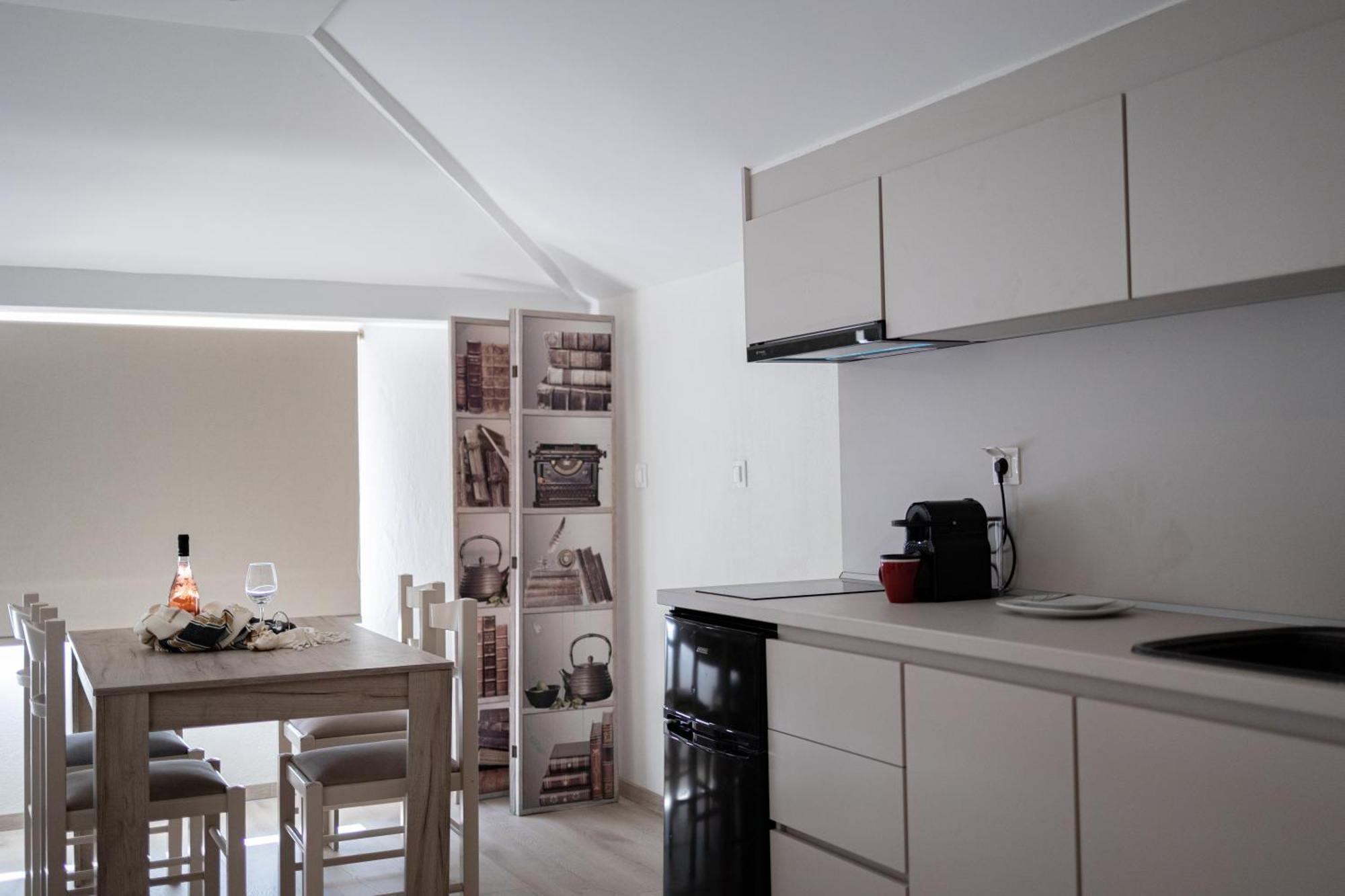סקאלה פוטאמיאס Erics Apartment מראה חיצוני תמונה
